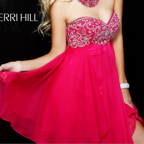 Sexy Dark Green Short Prom Dress Sweetheart A-line Tulle Birthday Dress Sequins Cocktail Dress DP05392 main image 1